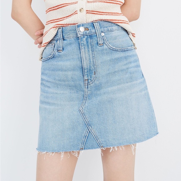 Madewell Dresses & Skirts - Madewell Rigid Denim A-Line Frayed Hem Mini Skirt in Lovell Light Wash Size 29